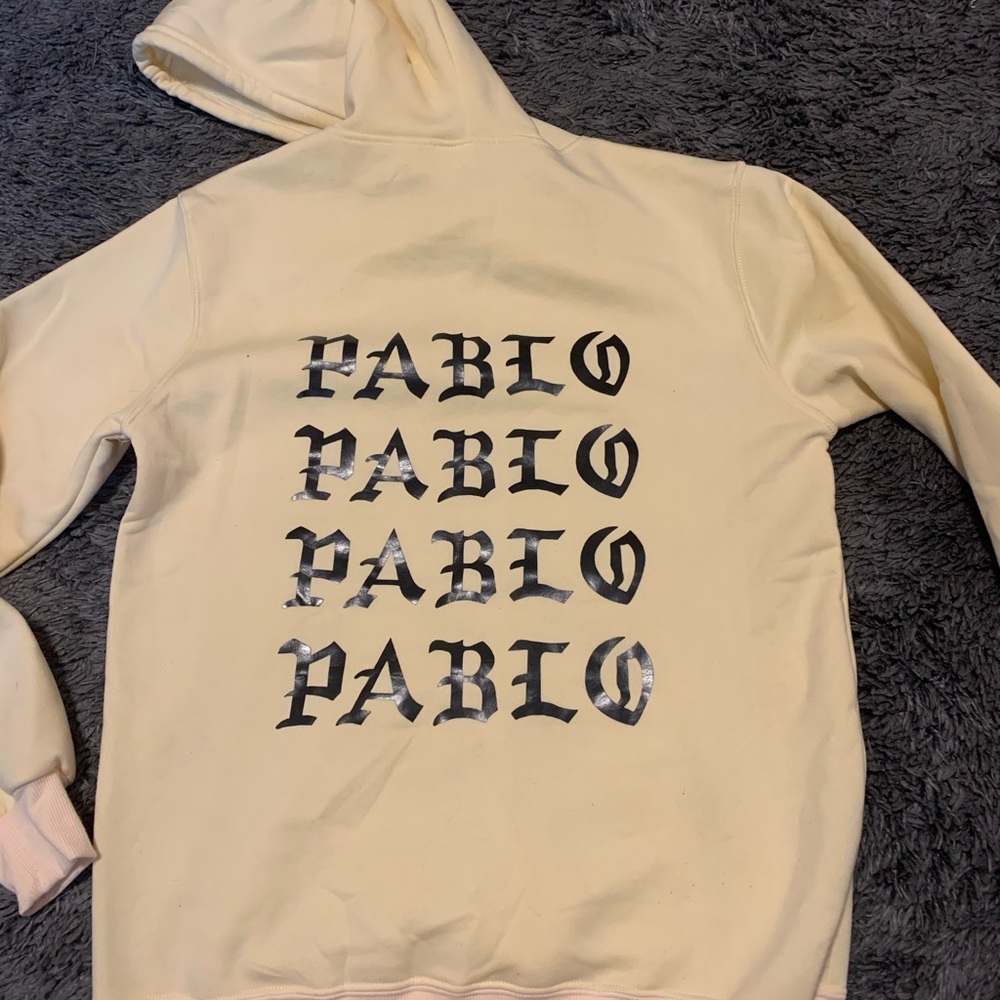 Yeezy sweatshirt